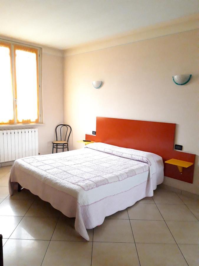 Affittacamere Cigole Exterior foto
